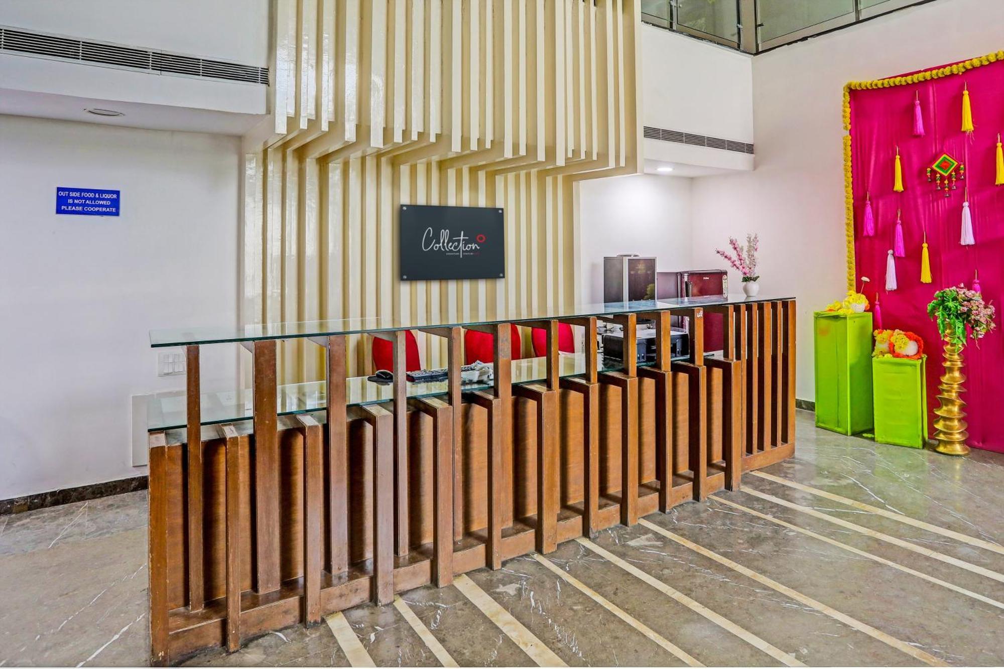 Capital O Surabhi Elite Near Miraj Cinemas - Shalini Shivani Sururnagar Extérieur photo