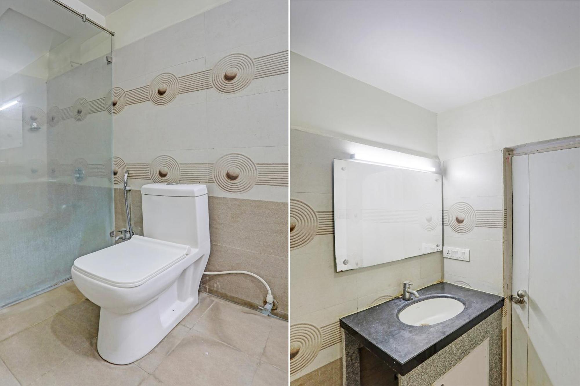 Capital O Surabhi Elite Near Miraj Cinemas - Shalini Shivani Sururnagar Extérieur photo